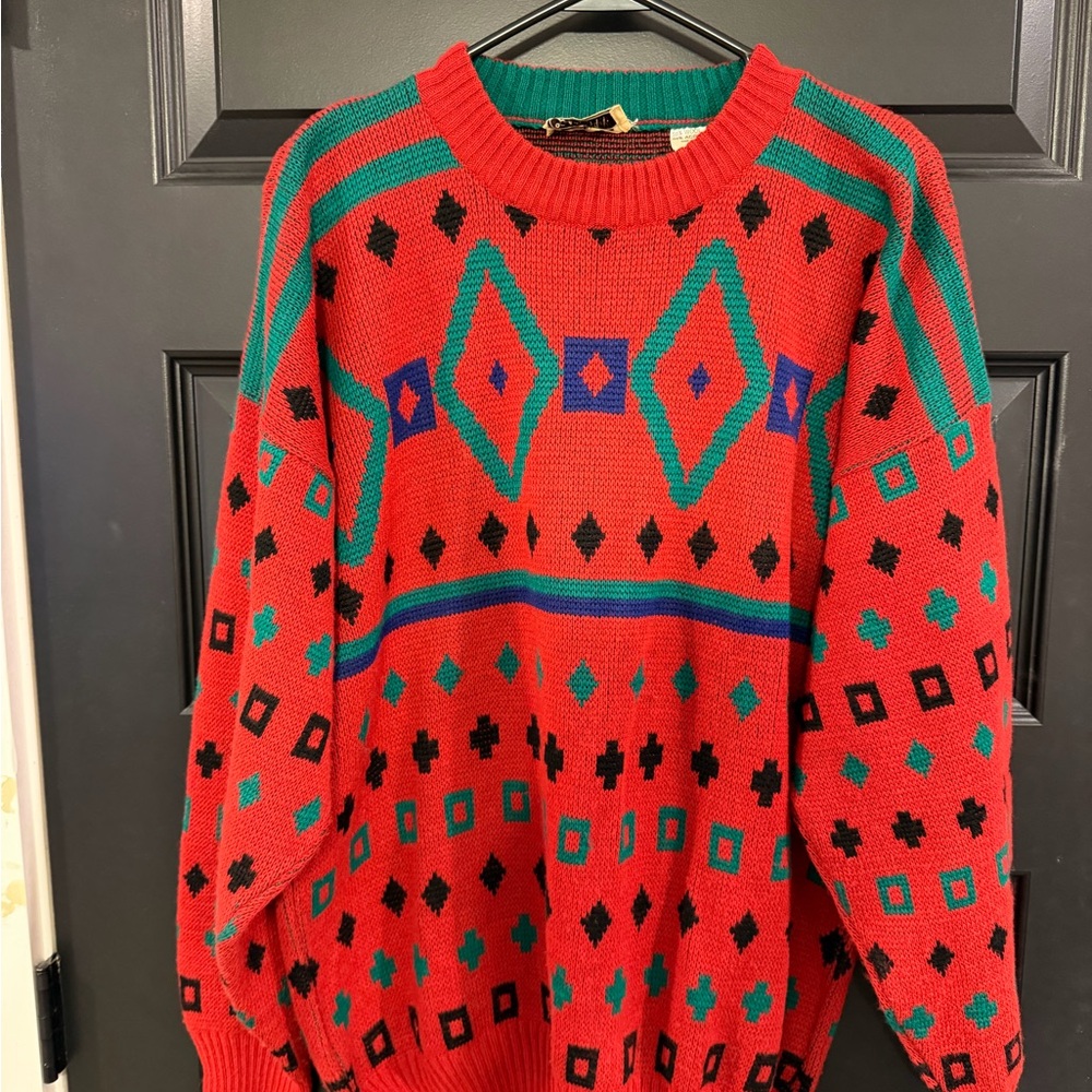 Vintage Parisian Works Red and Green Crewneck Wool Blend Ski Sweater